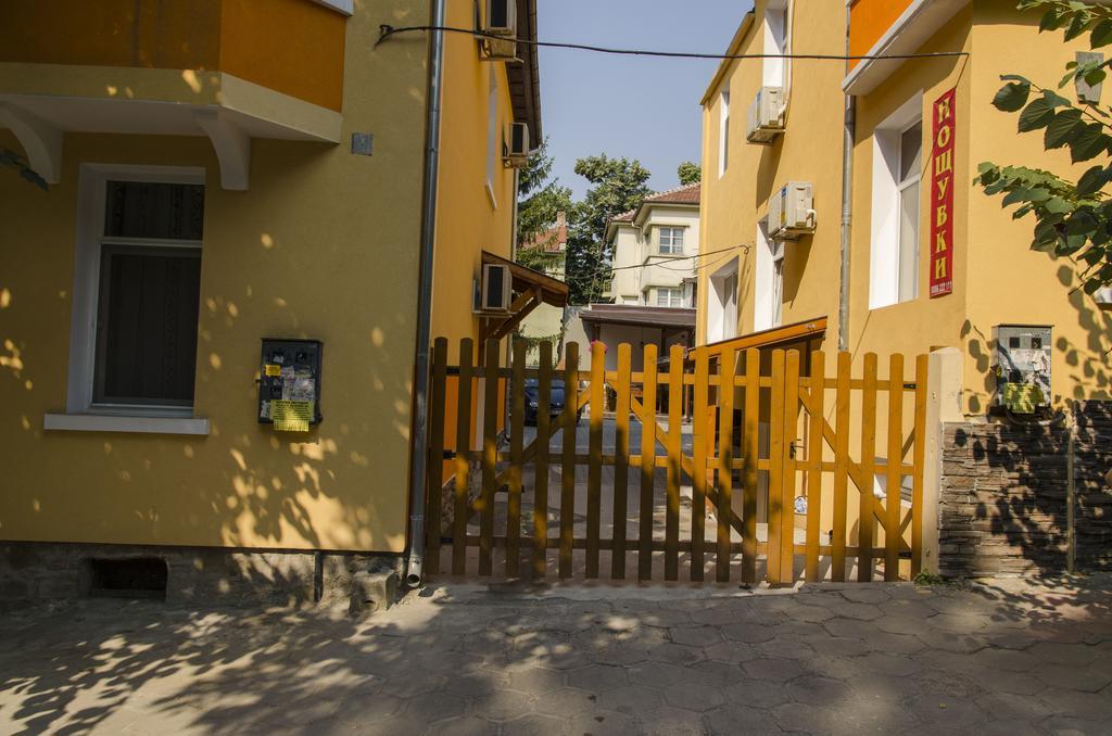 Guest House Anelim Veliko Turnovo Bagian luar foto