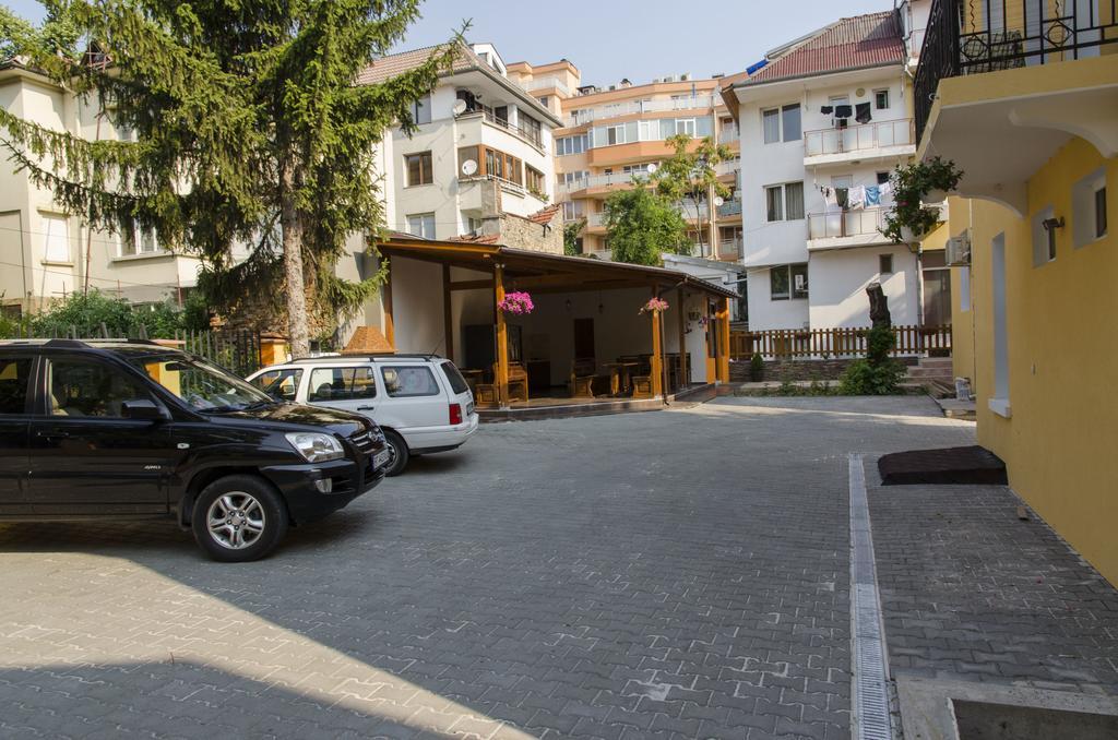 Guest House Anelim Veliko Turnovo Bagian luar foto