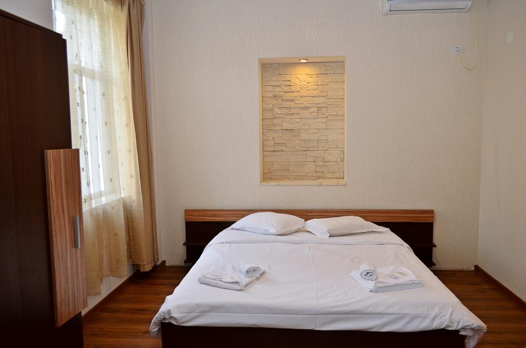 Guest House Anelim Veliko Turnovo Bagian luar foto