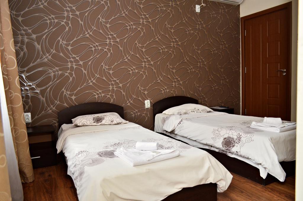 Guest House Anelim Veliko Turnovo Bagian luar foto